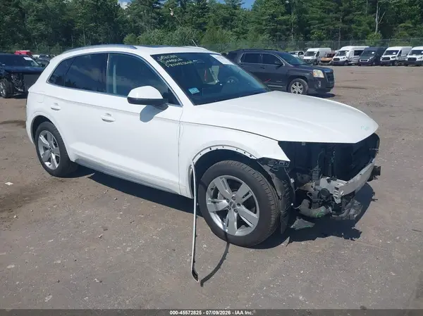 WA1BNAFY7K2048285 2019 AUDI Q5 - Image 1