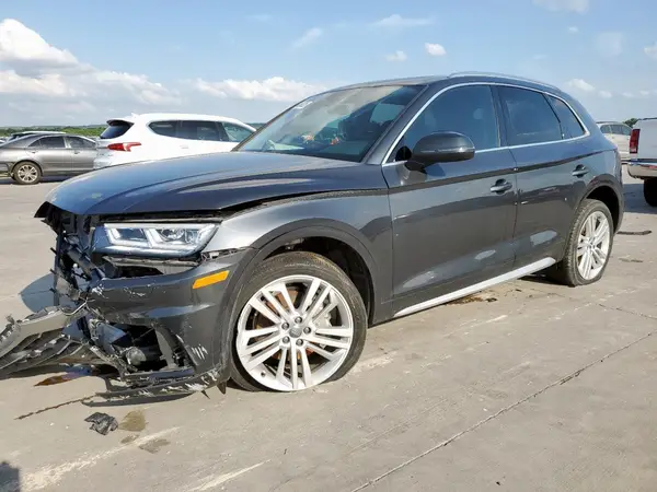 WA1BNAFY7K2052658 2019 AUDI Q5 - Image 1