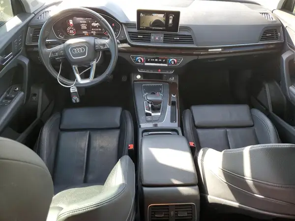 WA1BNAFY7K2052854 2019 AUDI Q5 - Image 8