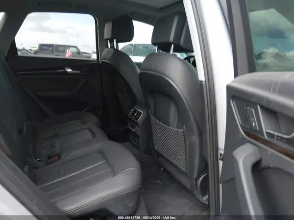 WA1BNAFY7K2053034 2019 AUDI Q5 - Image 8