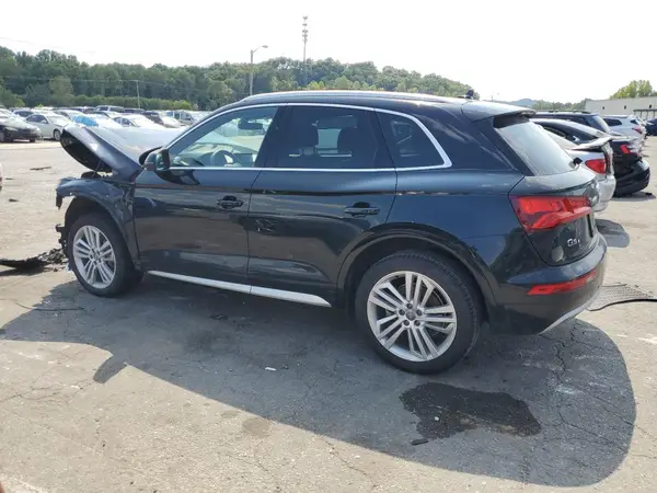 WA1BNAFY7K2060730 2019 AUDI Q5 - Image 2