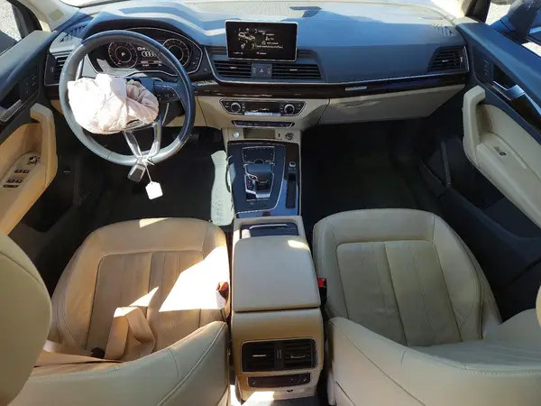 WA1BNAFY7K2062252 2019 AUDI Q5 - Image 8