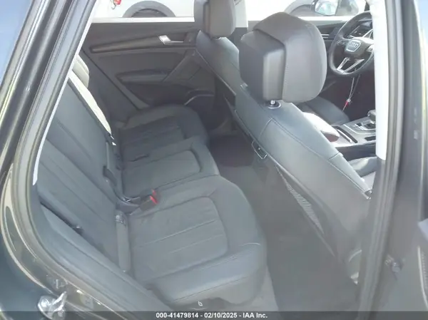 WA1BNAFY7K2067970 2019 AUDI Q5 - Image 8