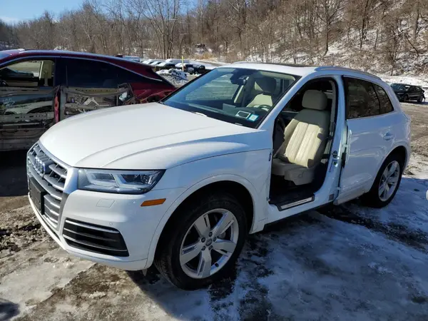 WA1BNAFY7K2074191 2019 AUDI Q5 - Image 1