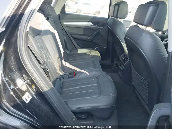 WA1BNAFY7K2076216 2019 AUDI Q5 - Image 8