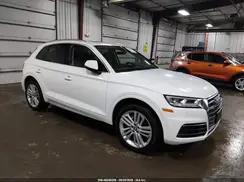 WA1BNAFY7K2076359 2019 AUDI Q5