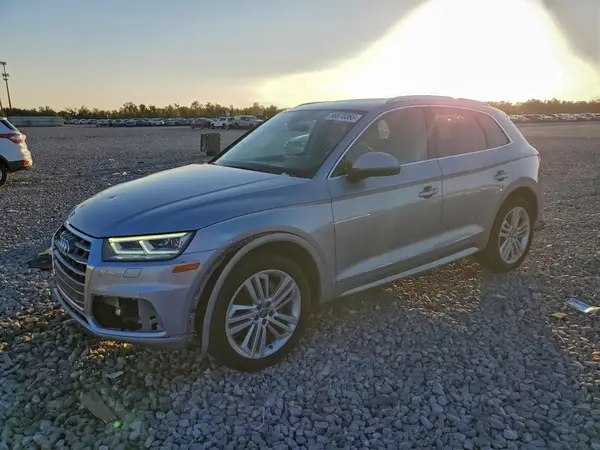 WA1BNAFY7K2101261 2019 AUDI Q5 - Image 1