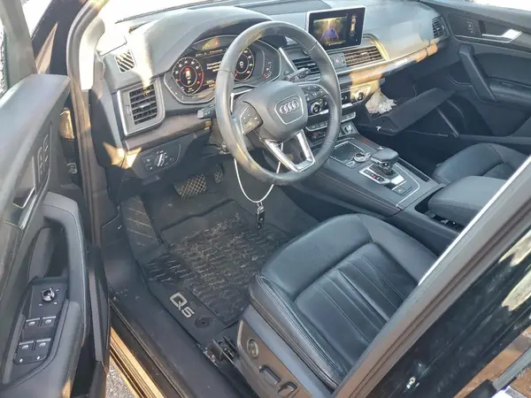 WA1BNAFY7K2111000 2019 AUDI Q5 - Image 8