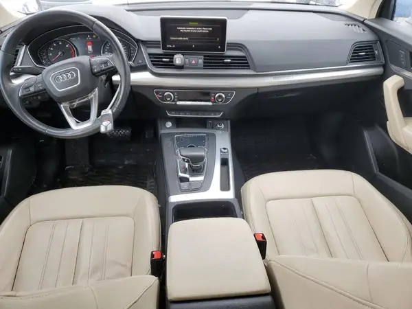 WA1BNAFY7K2120232 2019 AUDI Q5 - Image 8