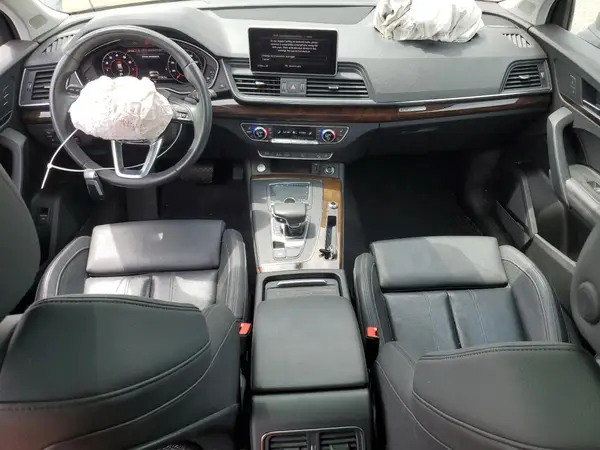WA1BNAFY7K2123390 2019 AUDI Q5 - Image 8