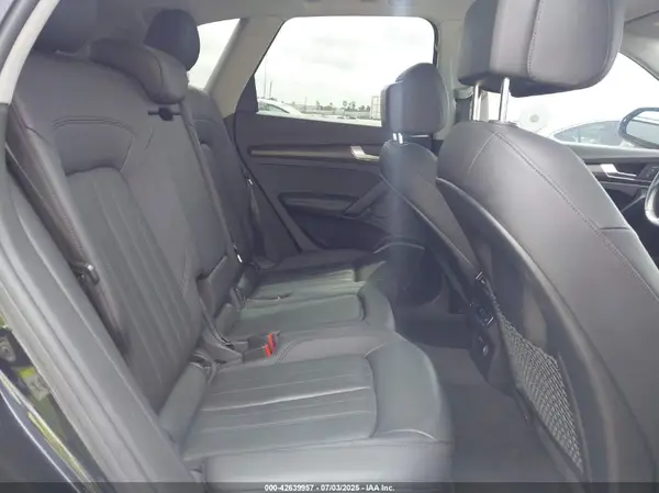WA1BNAFY7K2135393 2019 AUDI Q5 - Image 8