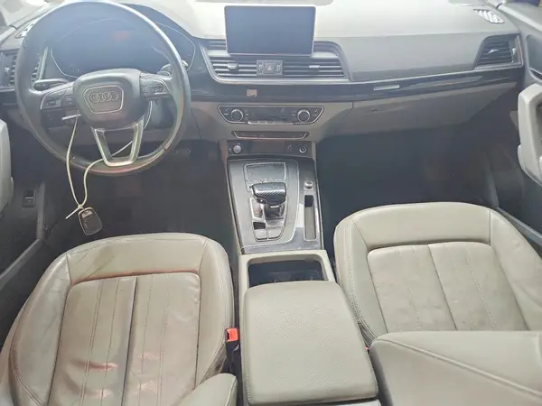 WA1BNAFY7L2001663 2020 AUDI Q5 - Image 8