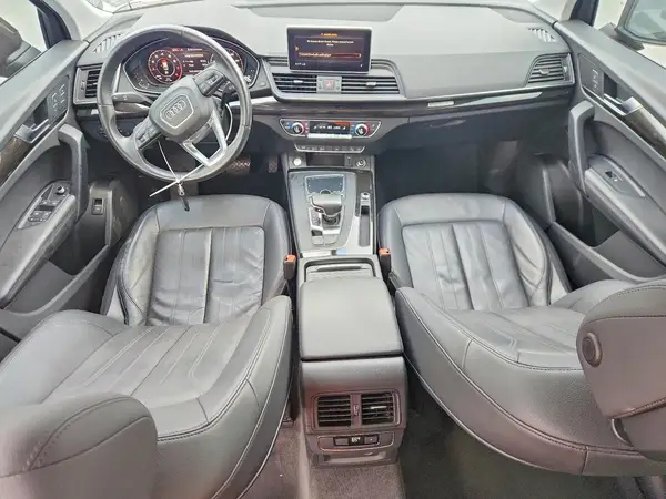 WA1BNAFY7L2068117 2020 AUDI Q5 - Image 8