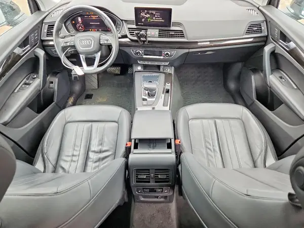 WA1BNAFY7L2092451 2020 AUDI Q5 - Image 8