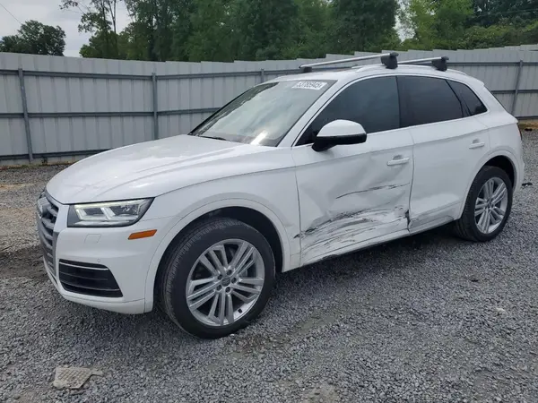 WA1BNAFY7L2100547 2020 AUDI Q5 - Image 1