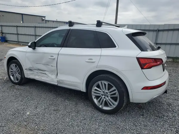 WA1BNAFY7L2100547 2020 AUDI Q5 - Image 2