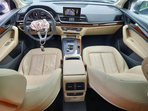WA1BNAFY8J2000373 2018 AUDI Q5 - Image 8