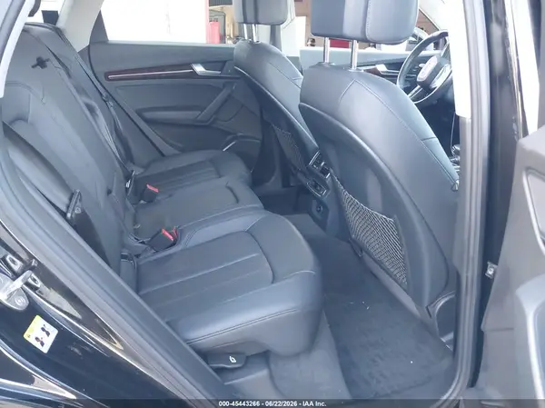 WA1BNAFY8J2008165 2018 AUDI Q5 - Image 8