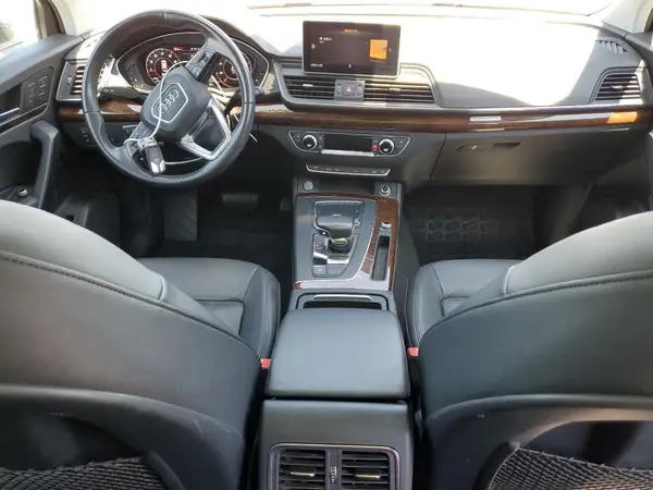 WA1BNAFY8J2008943 2018 AUDI Q5 - Image 8