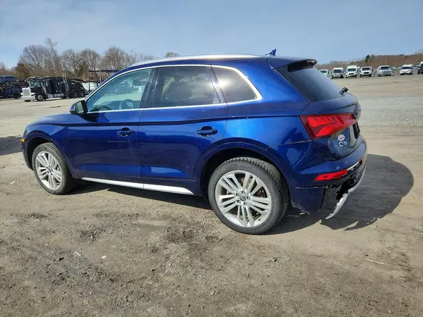 WA1BNAFY8J2009106 2018 AUDI Q5 - Image 2