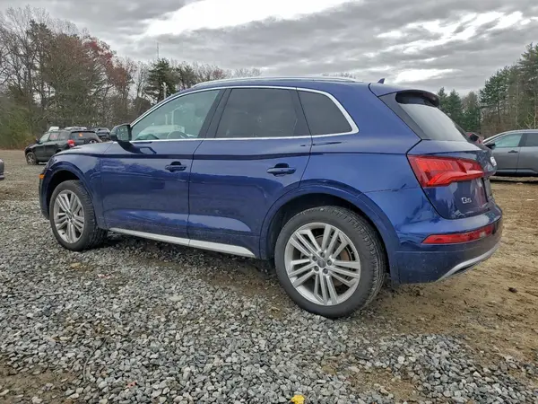 WA1BNAFY8J2009252 2018 AUDI Q5 - Image 2