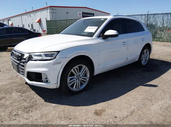 WA1BNAFY8J2010806 2018 AUDI Q5 - Image 2