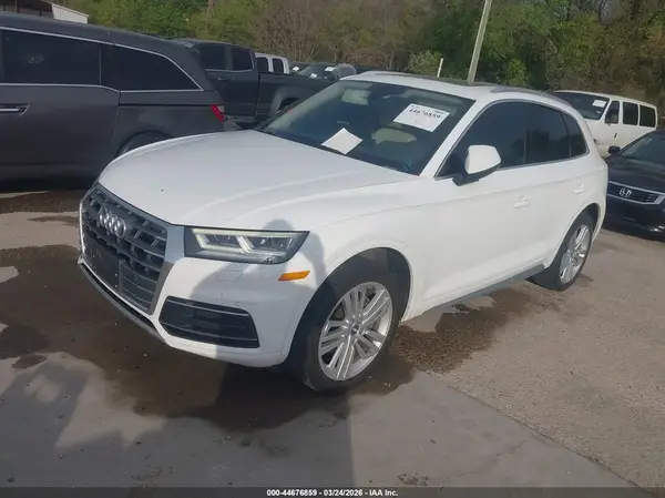 WA1BNAFY8J2011163 2018 AUDI Q5 - Image 2