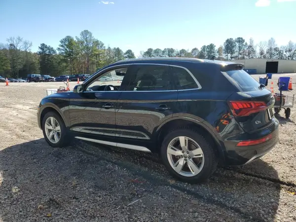 WA1BNAFY8J2011776 2018 AUDI Q5 - Image 2