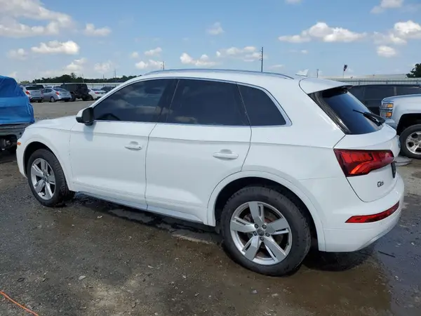 WA1BNAFY8J2011941 2018 AUDI Q5 - Image 2