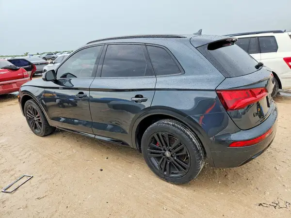 WA1BNAFY8J2018369 2018 AUDI Q5 - Image 2