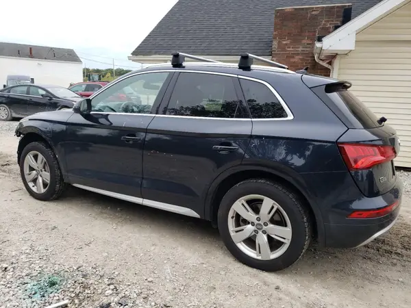 WA1BNAFY8J2020770 2018 AUDI Q5 - Image 2