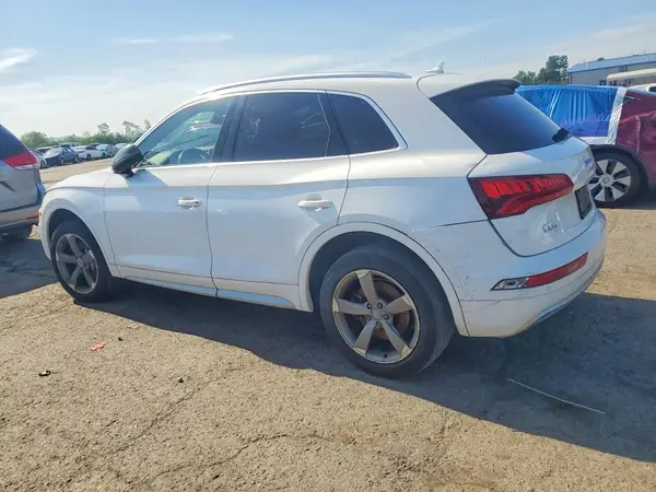 WA1BNAFY8J2057351 2018 AUDI Q5 - Image 2