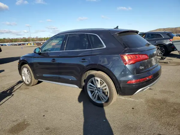 WA1BNAFY8J2065434 2018 AUDI Q5 - Image 2