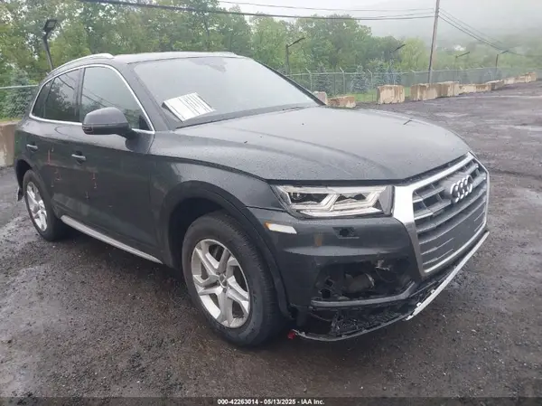 WA1BNAFY8J2088034 2018 AUDI Q5 - Image 1