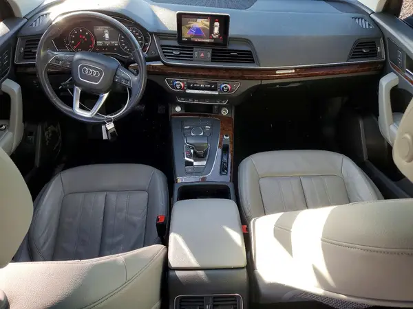 WA1BNAFY8J2093685 2018 AUDI Q5 - Image 8