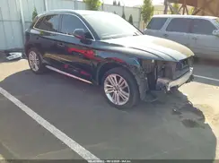 WA1BNAFY8J2101512 2018 AUDI Q5