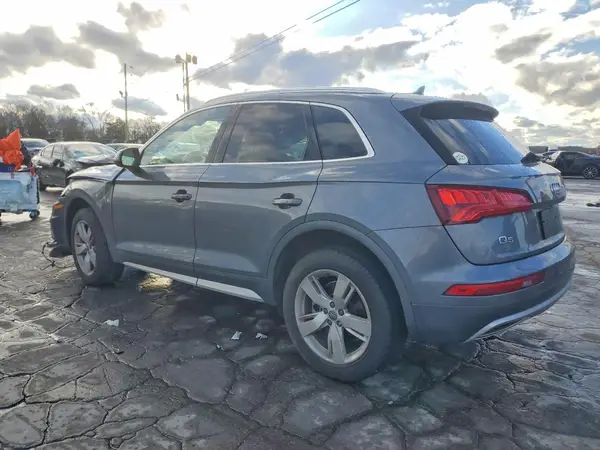 WA1BNAFY8J2117712 2018 AUDI Q5 - Image 2