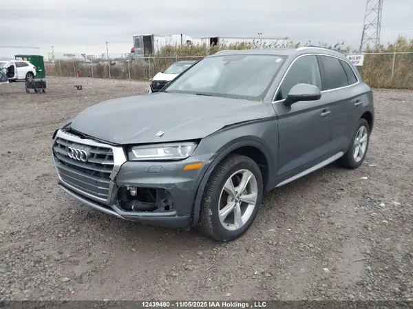 WA1BNAFY8J2131271 2018 AUDI Q5 - Image 2