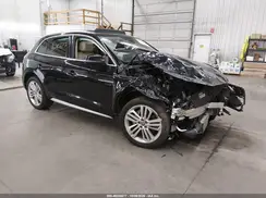 WA1BNAFY8J2140553 2018 AUDI Q5