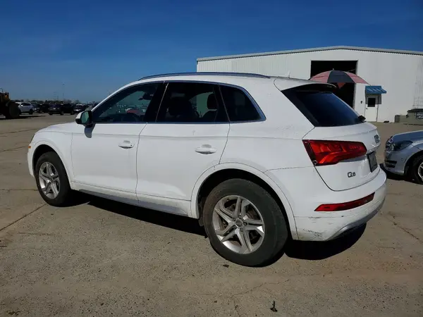 WA1BNAFY8J2150614 2018 AUDI Q5 - Image 2