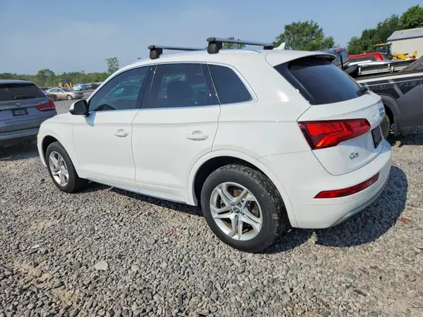 WA1BNAFY8J2157269 2018 AUDI Q5 - Image 2