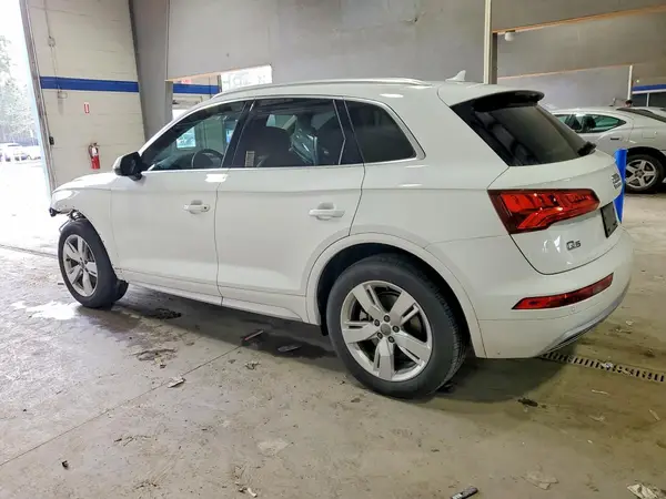 WA1BNAFY8J2166277 2018 AUDI Q5 - Image 2