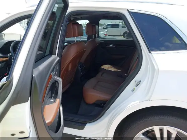 WA1BNAFY8J2174346 2018 AUDI Q5 - Image 8