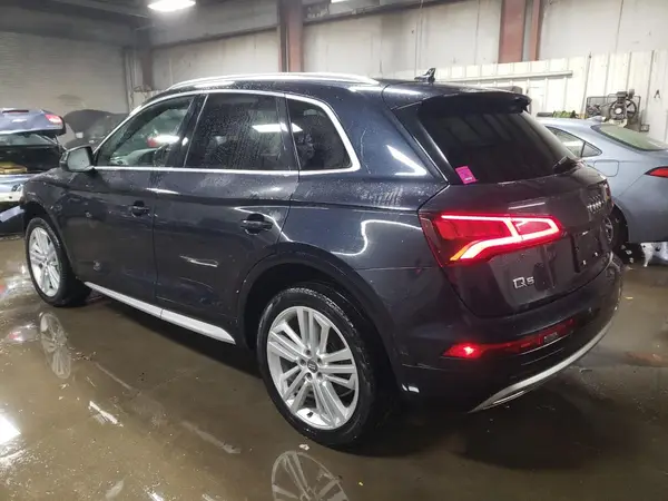 WA1BNAFY8J2202985 2018 AUDI Q5 - Image 2