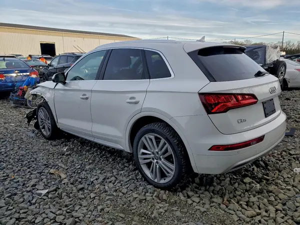 WA1BNAFY8J2204820 2018 AUDI Q5 - Image 2