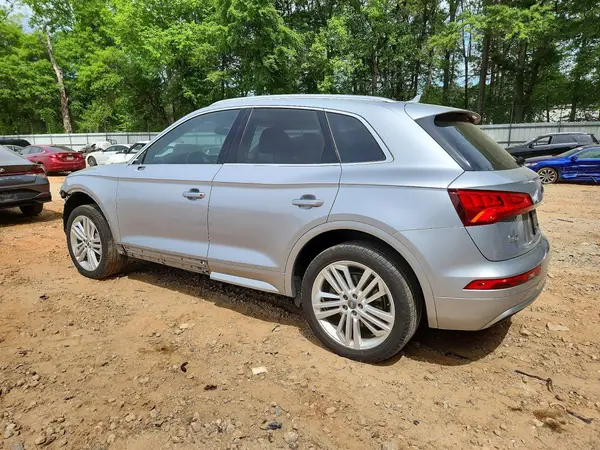 WA1BNAFY8J2206342 2018 AUDI Q5 - Image 2