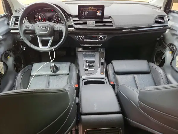 WA1BNAFY8J2206342 2018 AUDI Q5 - Image 8