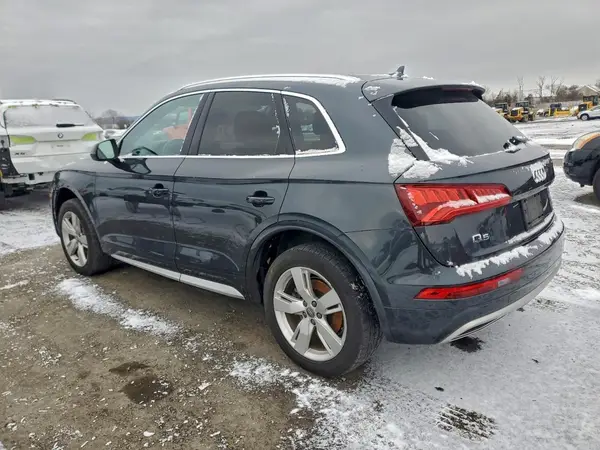 WA1BNAFY8J2206891 2018 AUDI Q5 - Image 2