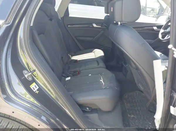 WA1BNAFY8J2210522 2018 AUDI Q5 - Image 8