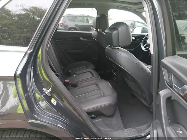 WA1BNAFY8J2213033 2018 AUDI Q5 - Image 8